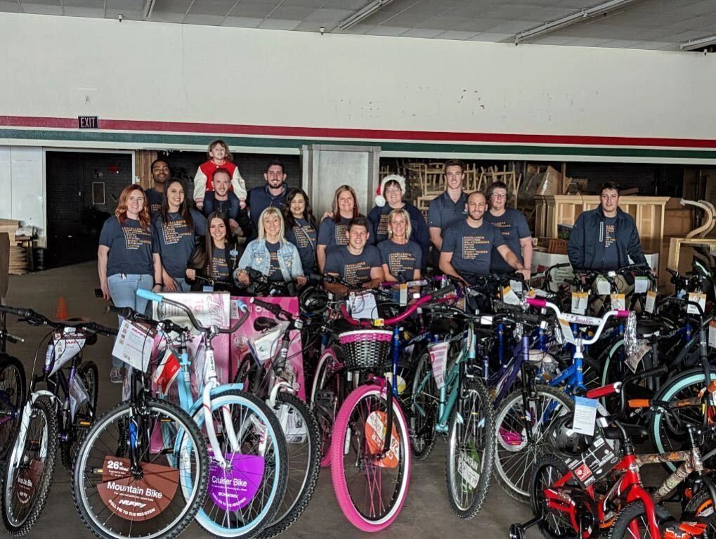 Fullerton Foundation volunteers serving the community