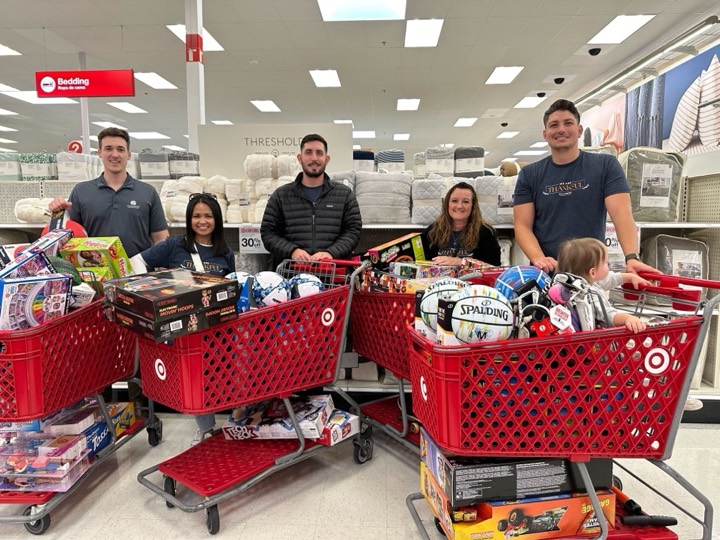 Fullerton Foundation volunteers serving the community